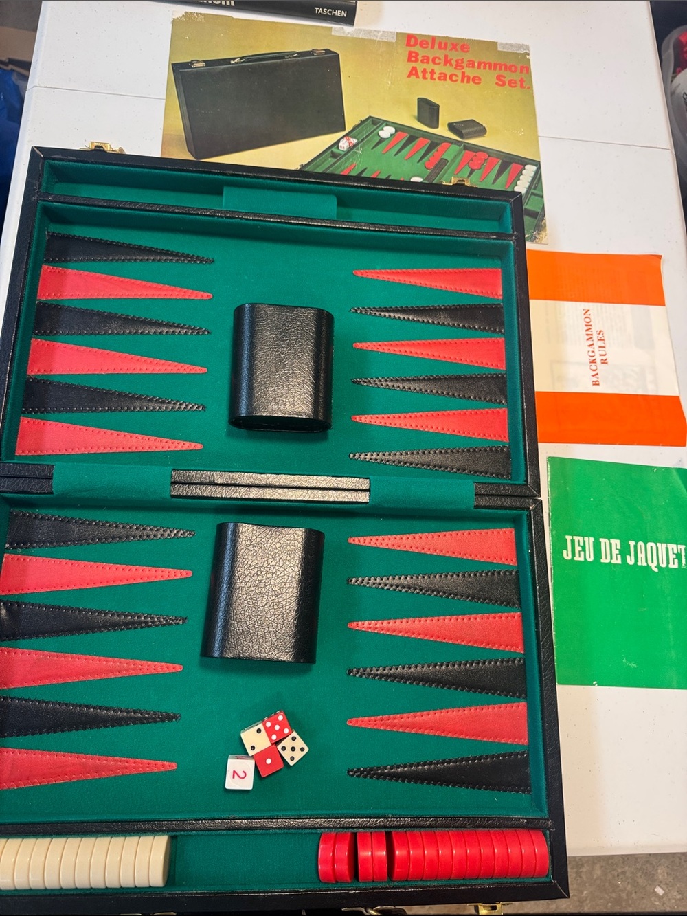 Deluxe Backgammon Set Green Red Black Complete